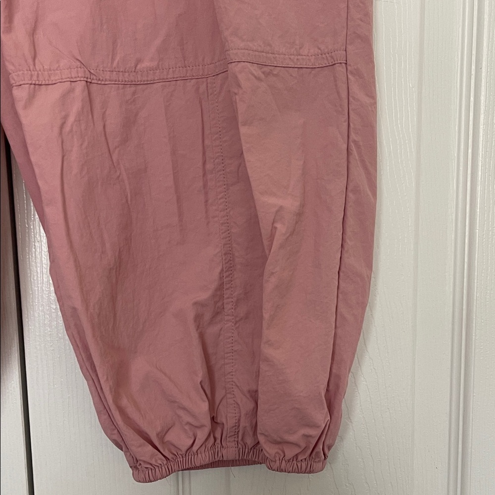 Dusty Pink Cropped Cargo Jogger Pants - Picture 5 of 11